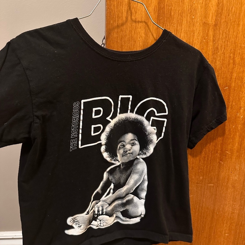 FREE WITH PURCHASE notorious BIG cropped Black Graphic T-Shirt